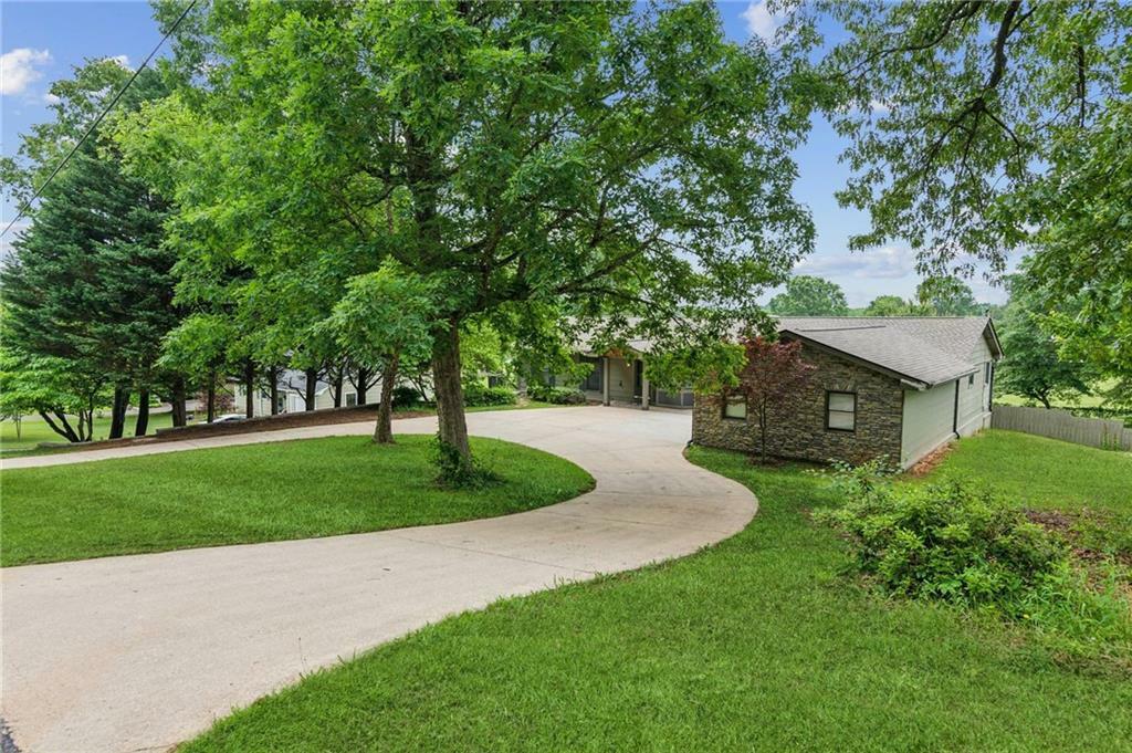 Property Photo: 2055 Cactus Lane GA 30040