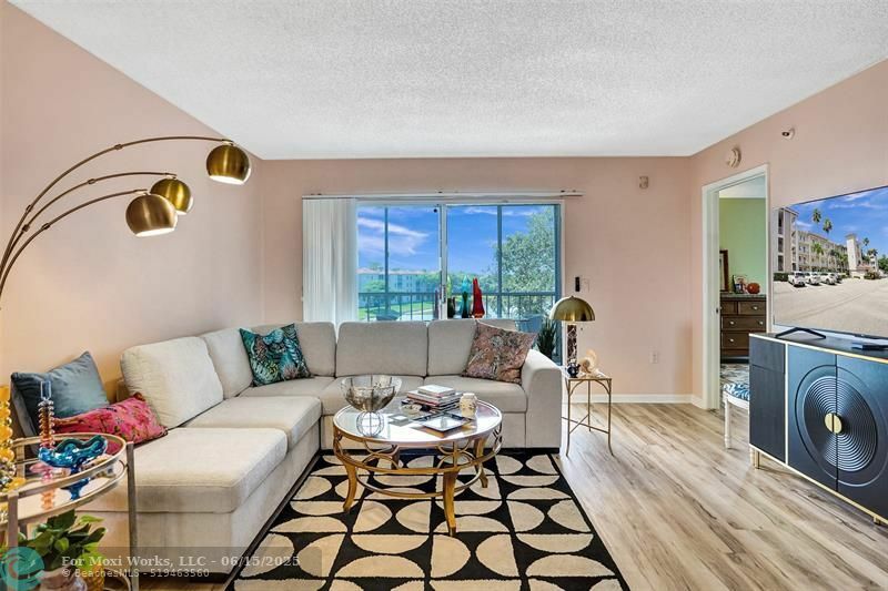 Property Photo: 6080 Huntwick Ter 404 FL 33484