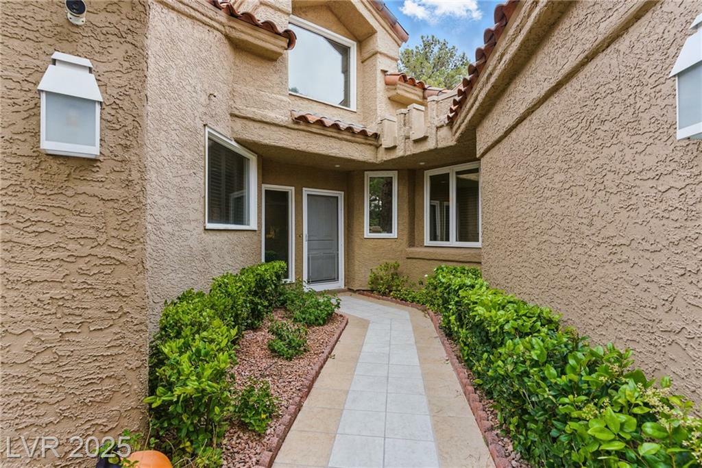 Property Photo: 7988 Harbour Towne Avenue NV 89113