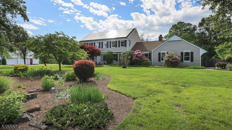 Property Photo: 10 Stacy Dr NJ 08502