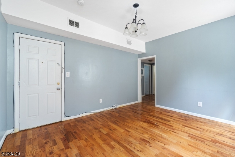 Property Photo: 14 Treacy Ave NJ 07108