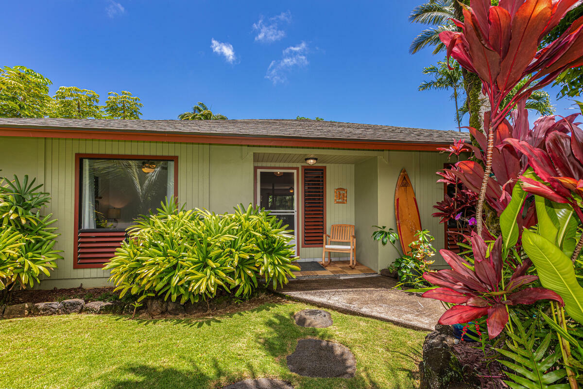 Property Photo:  4030 Pauahi Pl  HI 96722 