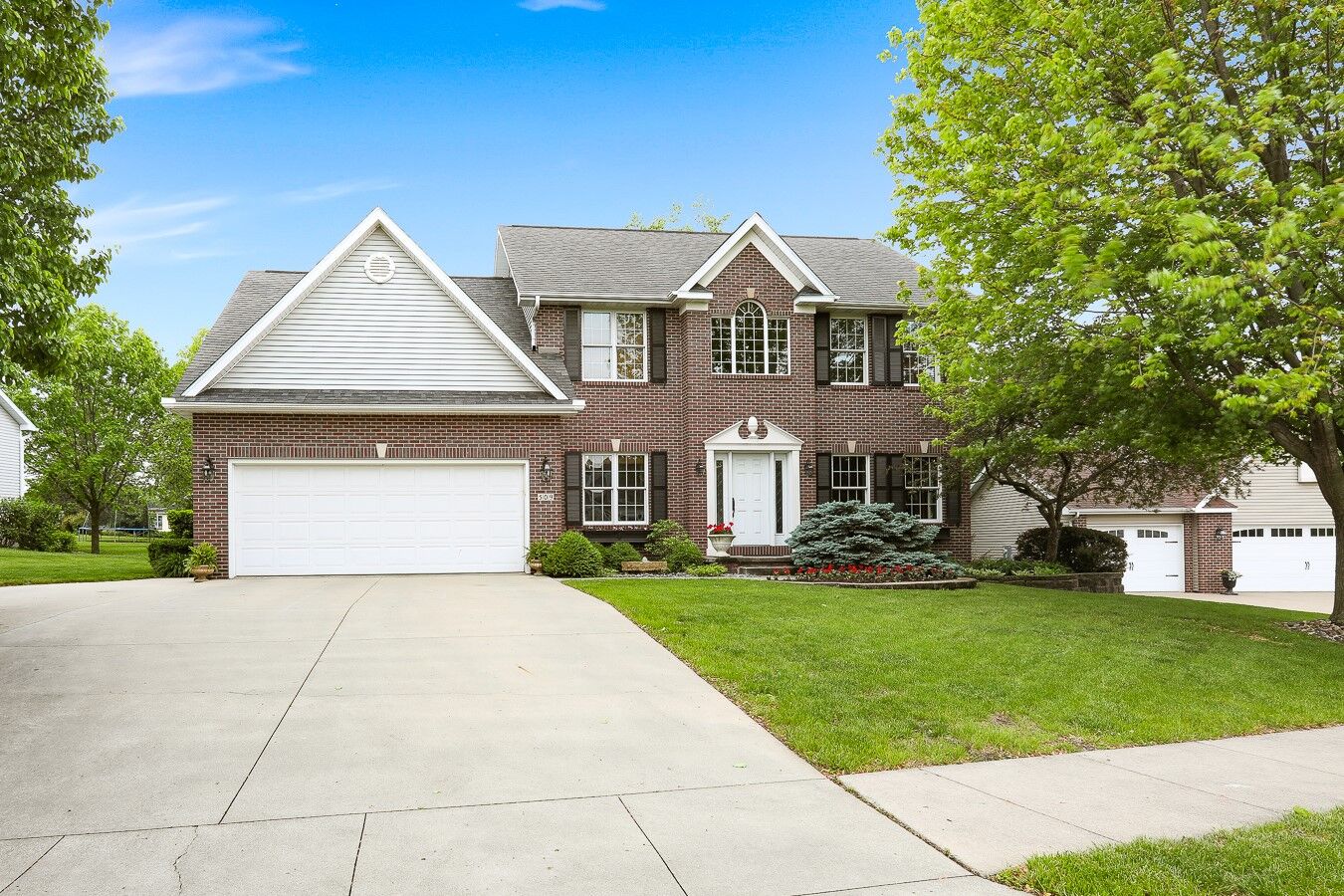 Property Photo: 509 Brabant Laan Lane IA 50219