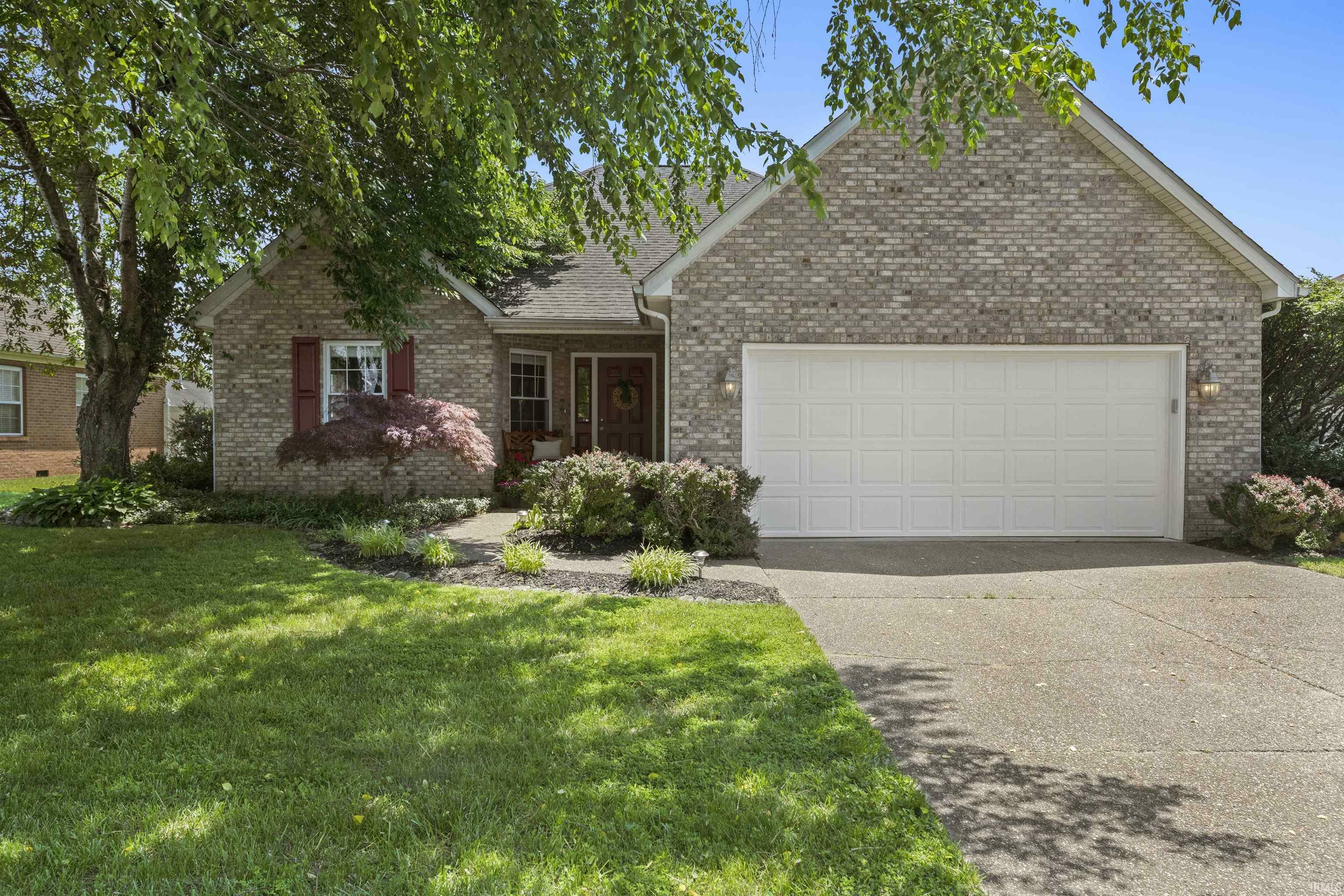 213 Westbriar Boulevard  Newburgh IN 47630 photo