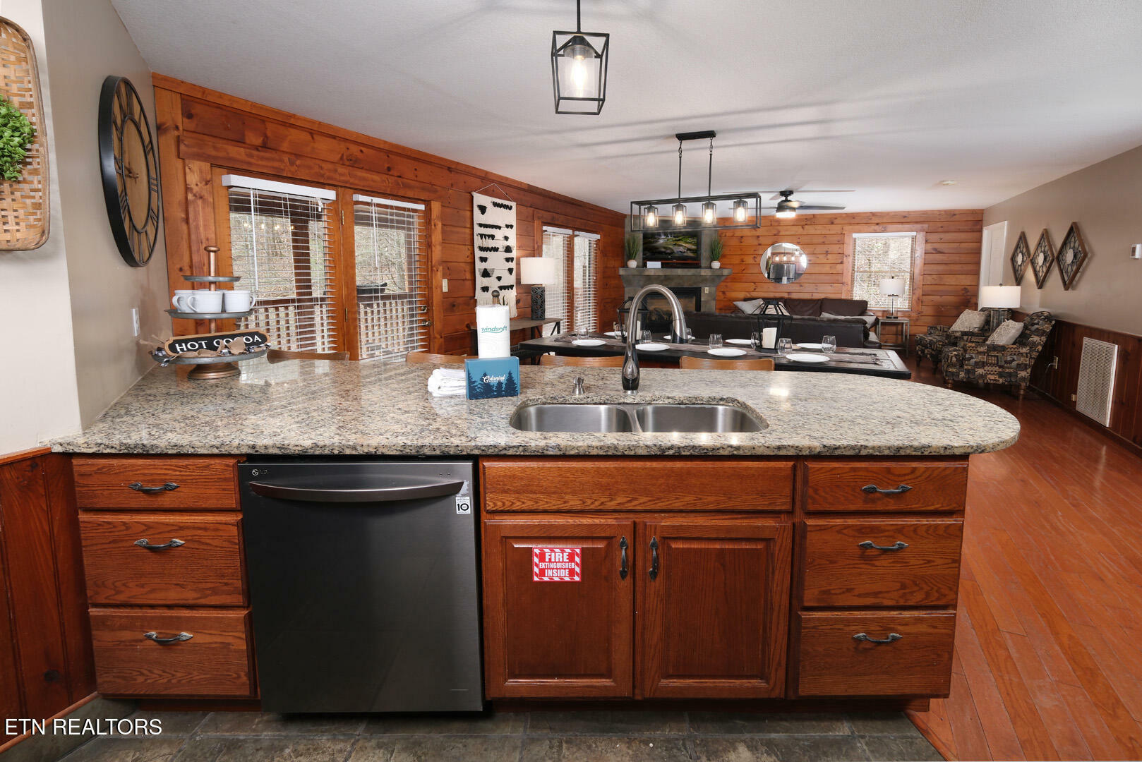 Property Photo: 1150 Ogle Hills Rd TN 37738