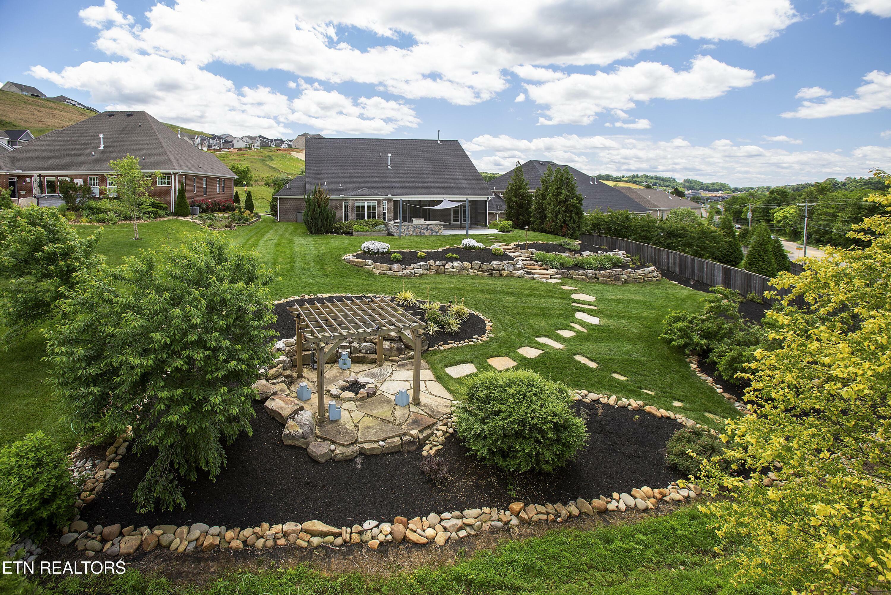 Property Photo: 11760 Boston Ivy Lane TN 37932