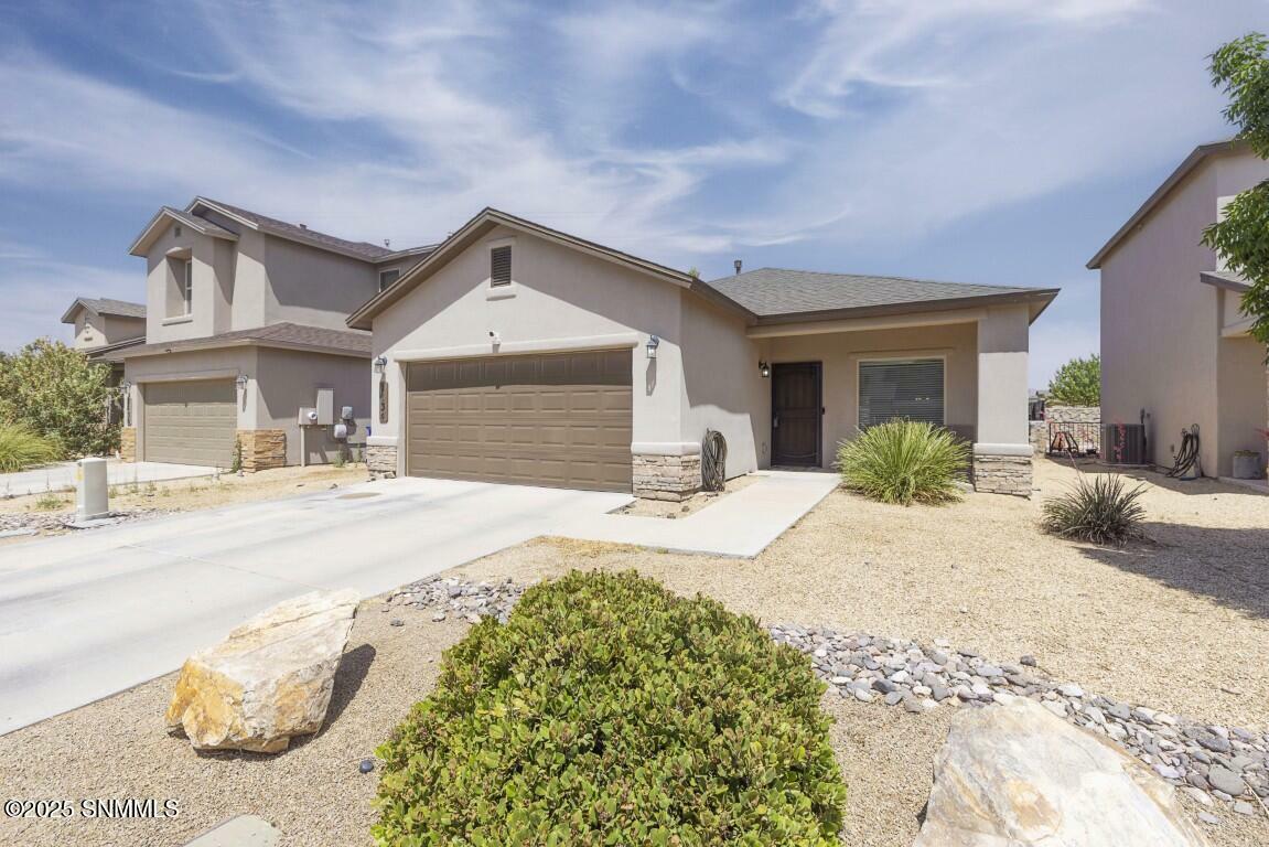 Property Photo: 7134 Redondo Street NM 88012