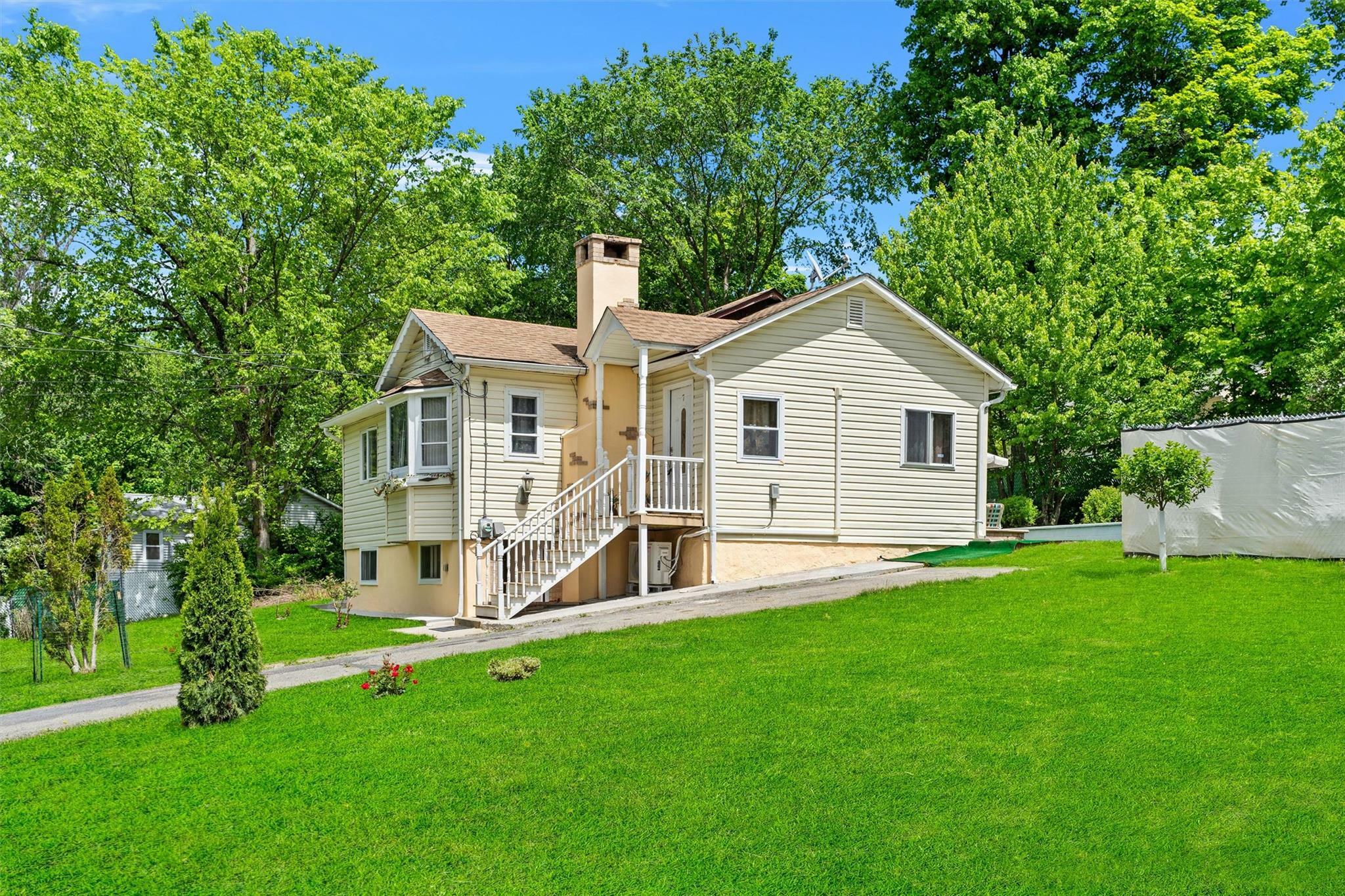 Property Photo: 7 Crestwood Trail NY 10950