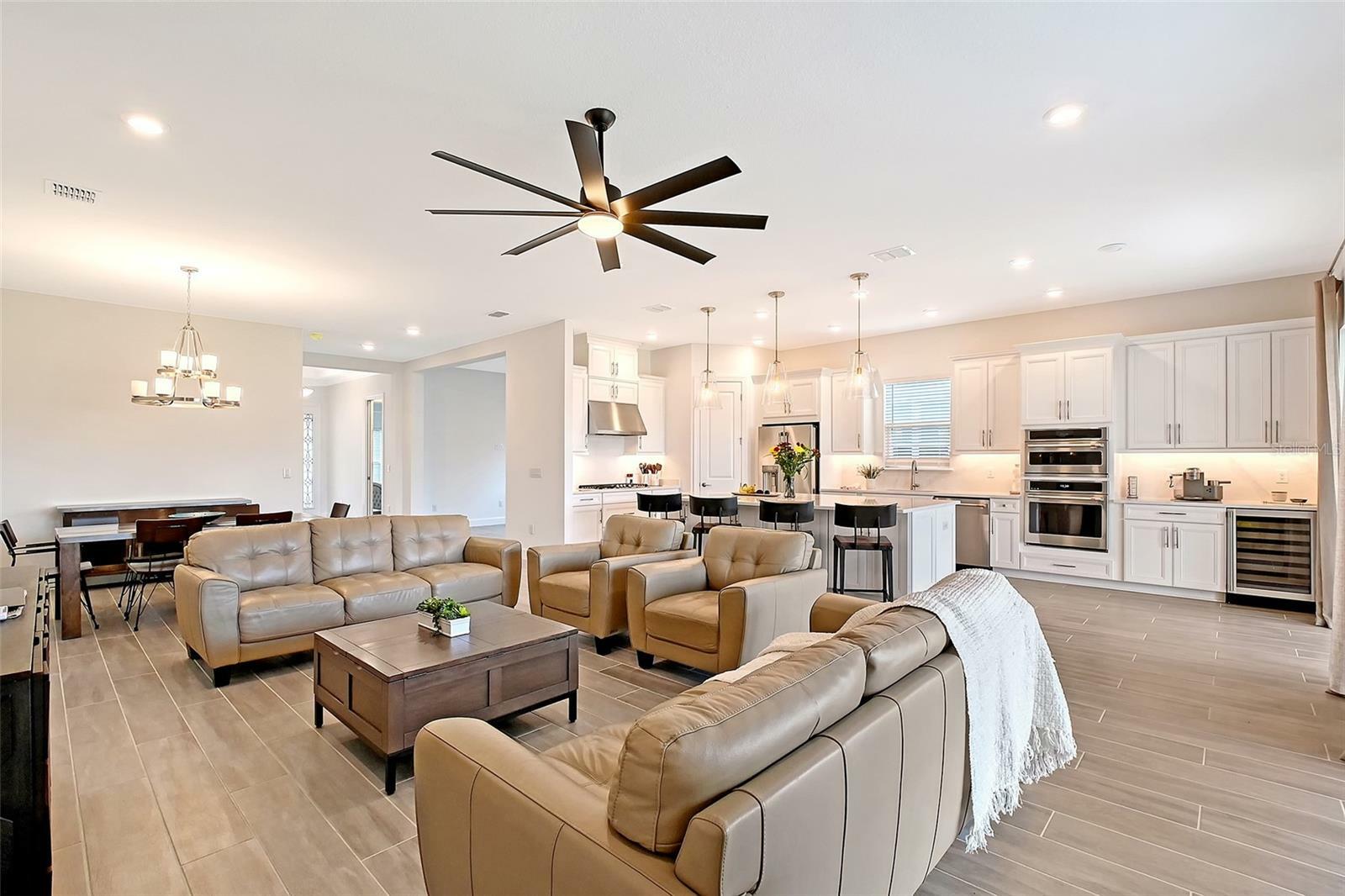 Property Photo: 11427 Viani Terrace FL 34221