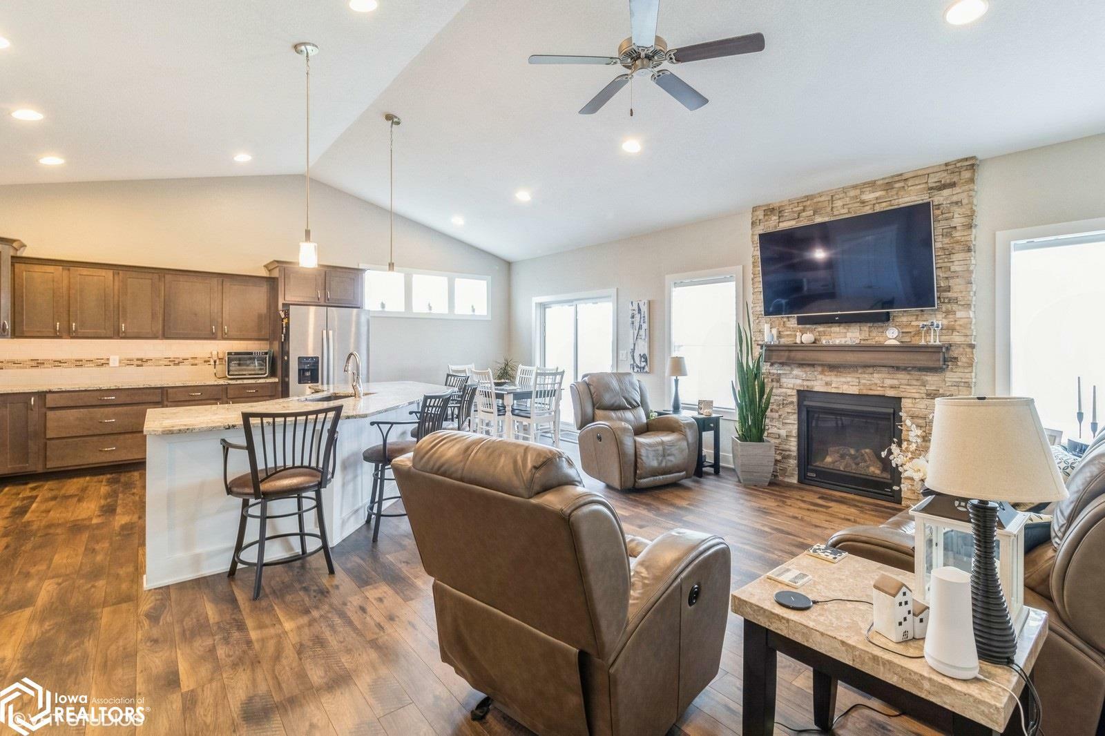 Property Photo: 308 Carson Drive IA 50158