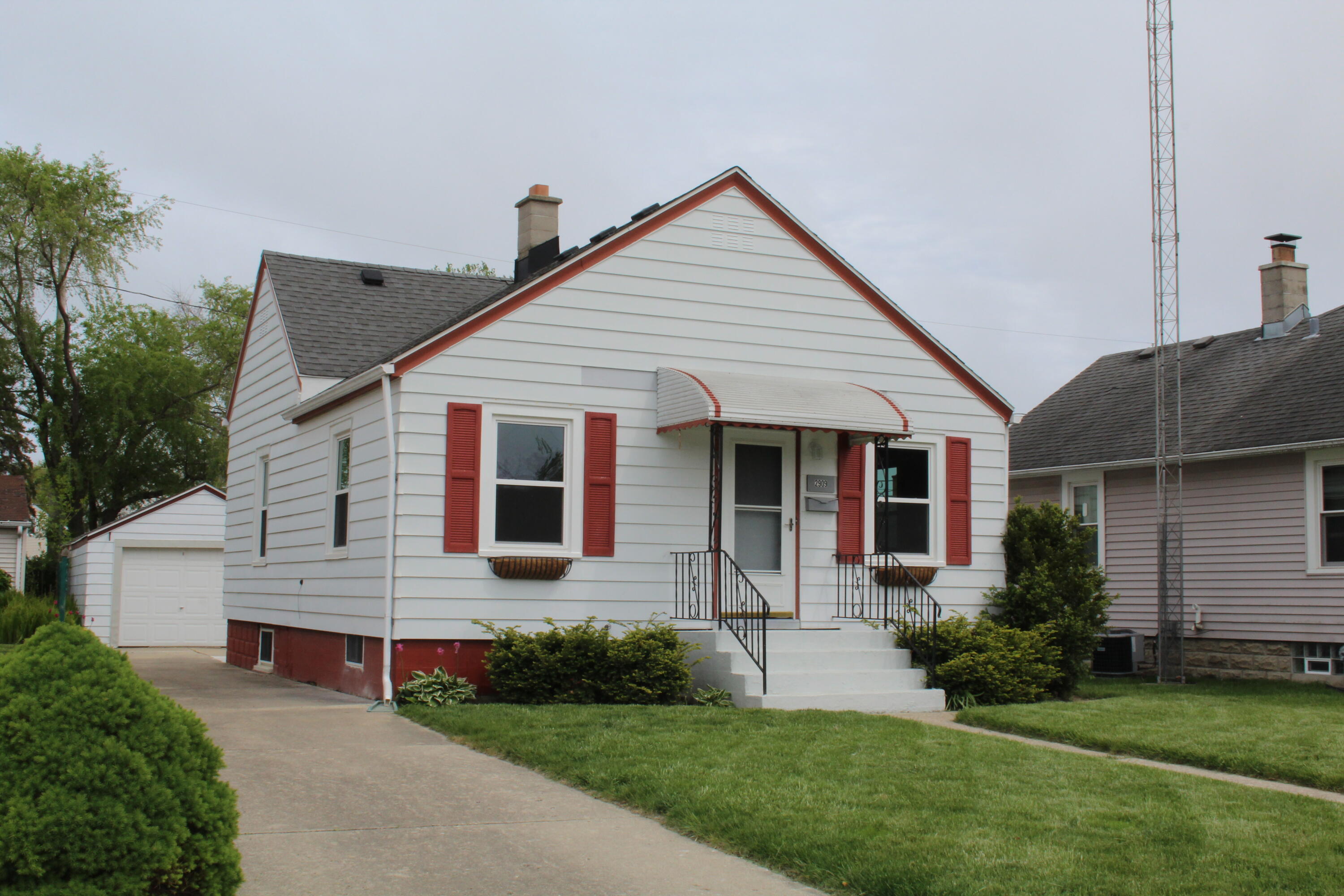 2909 23rd Ave  Kenosha WI 53140 photo