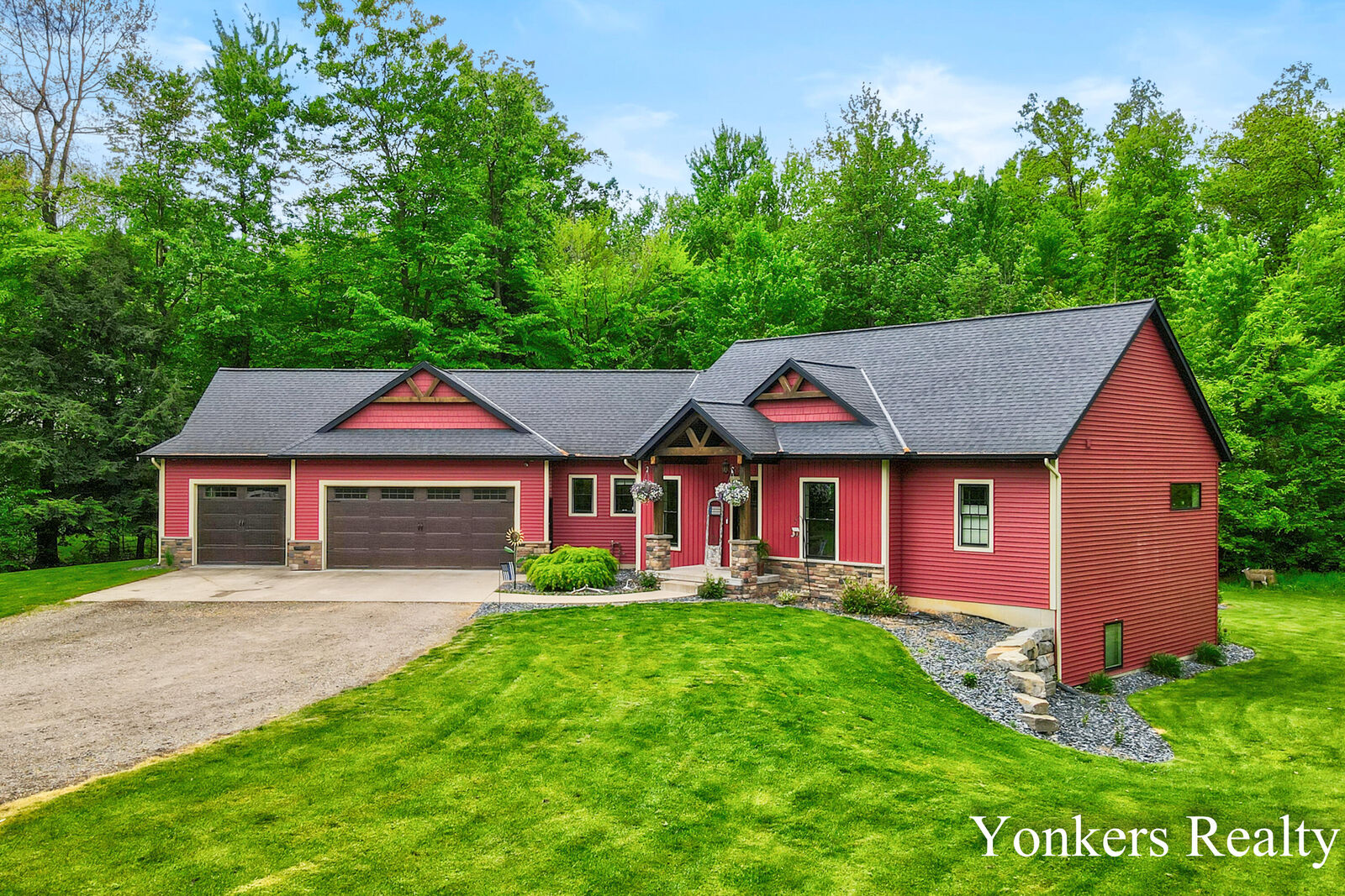 Property Photo:  1109 Kenowa Avenue SW  MI 49315 