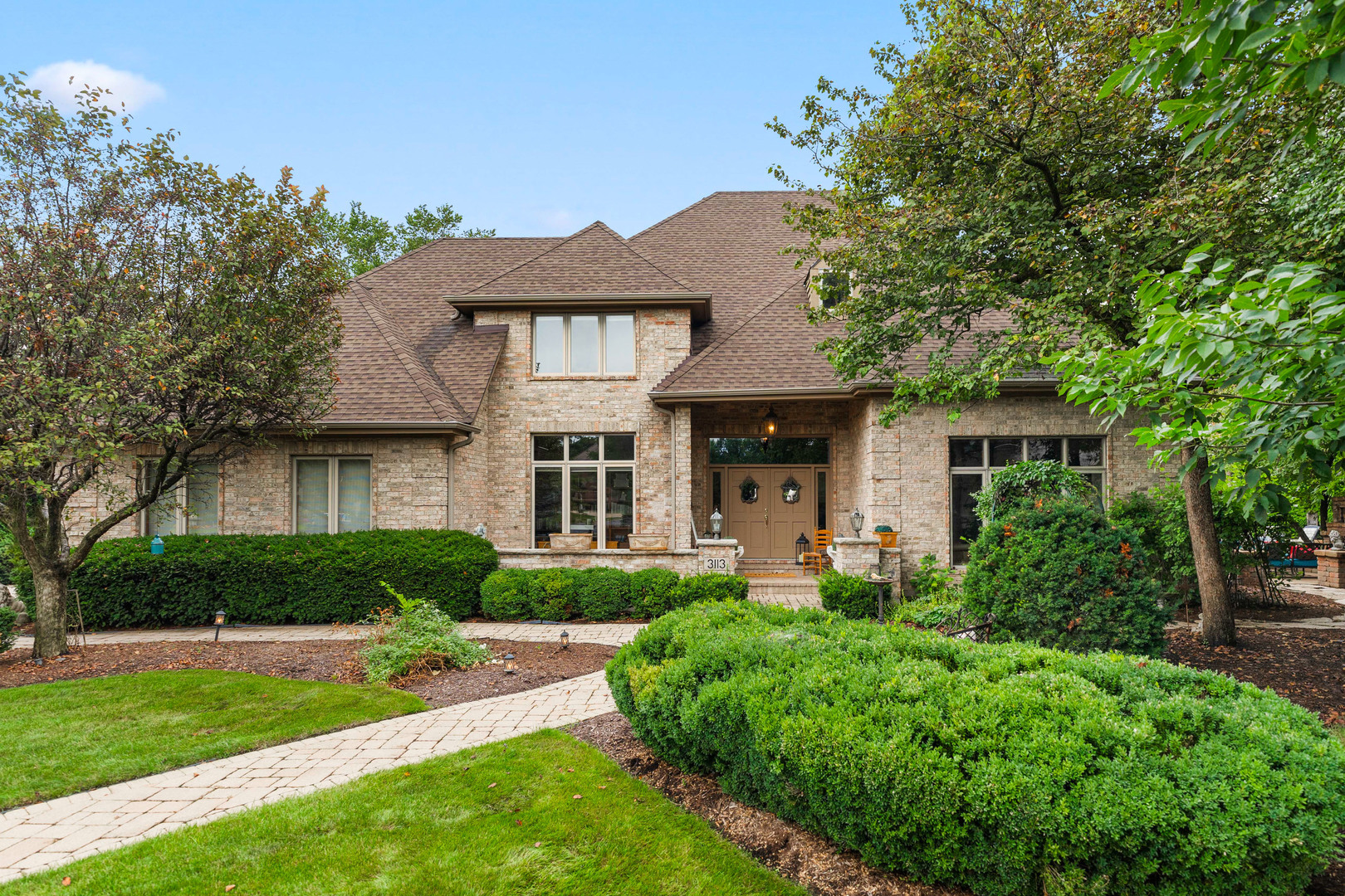 Property Photo: 3113 Turnberry Road IL 60174