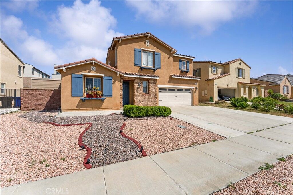 Property Photo: 4803 Hawk Ridge Avenue CA 92336