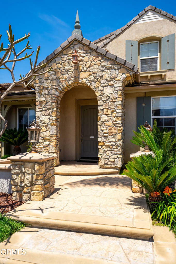 Property Photo: 223 Bellafonte Court CA 93012