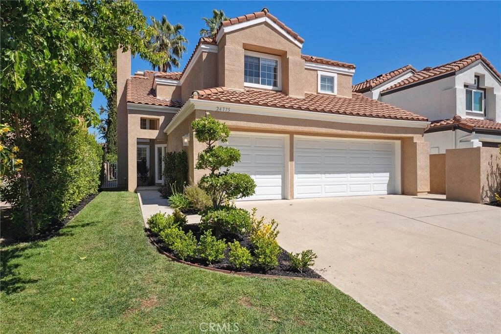 Property Photo: 24775 Calle Serranona CA 91302