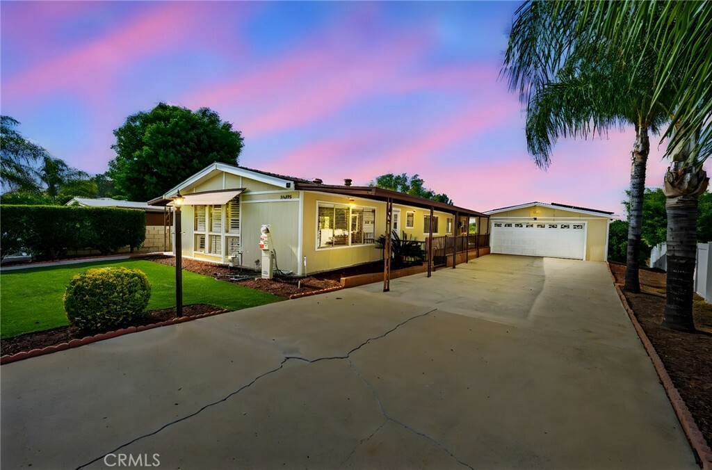 24472 Cornstalk Road  Wildomar CA 92595 photo