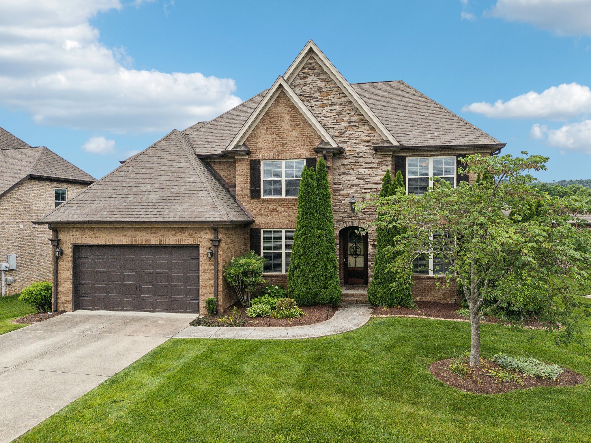 Property Photo: 7023 Brindle Ridge Way TN 37174