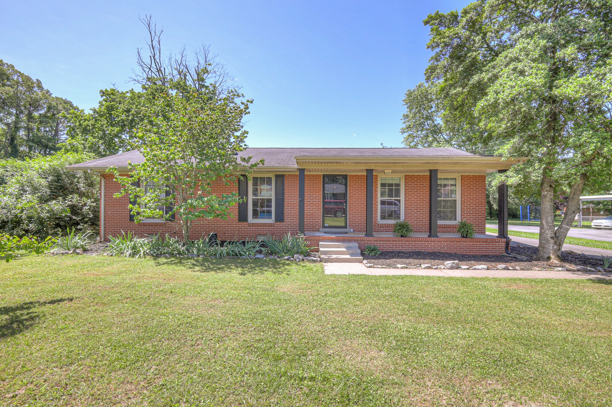 Property Photo: 1111 Greenhill St TN 37129