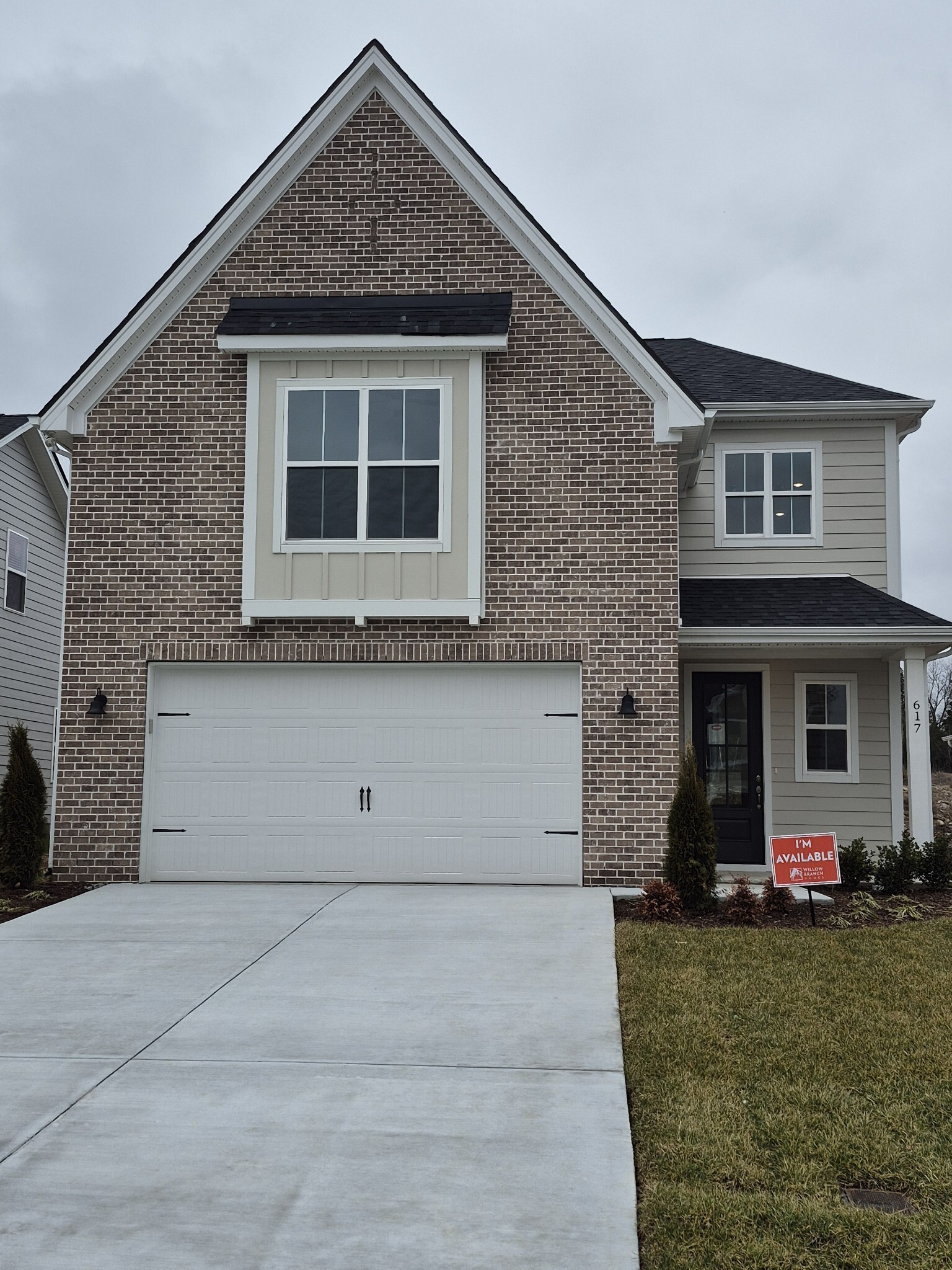 Property Photo: 617 Whitetail Ct TN 37167