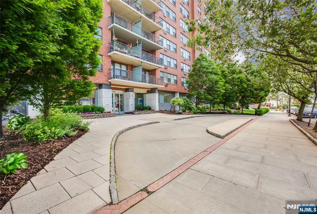 Property Photo: 500 Central Avenue 207 NJ 07087