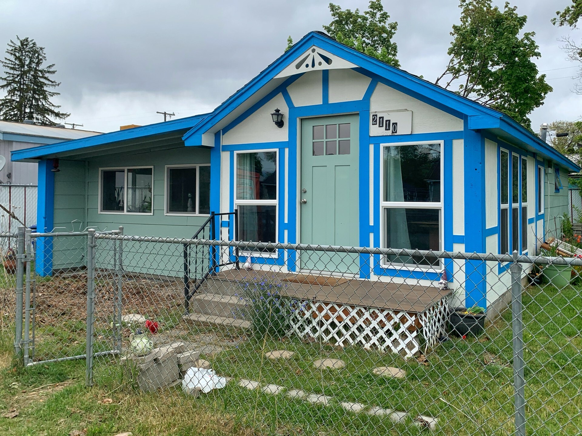 2110 Burlington Avenue  Missoula MT 59801 photo