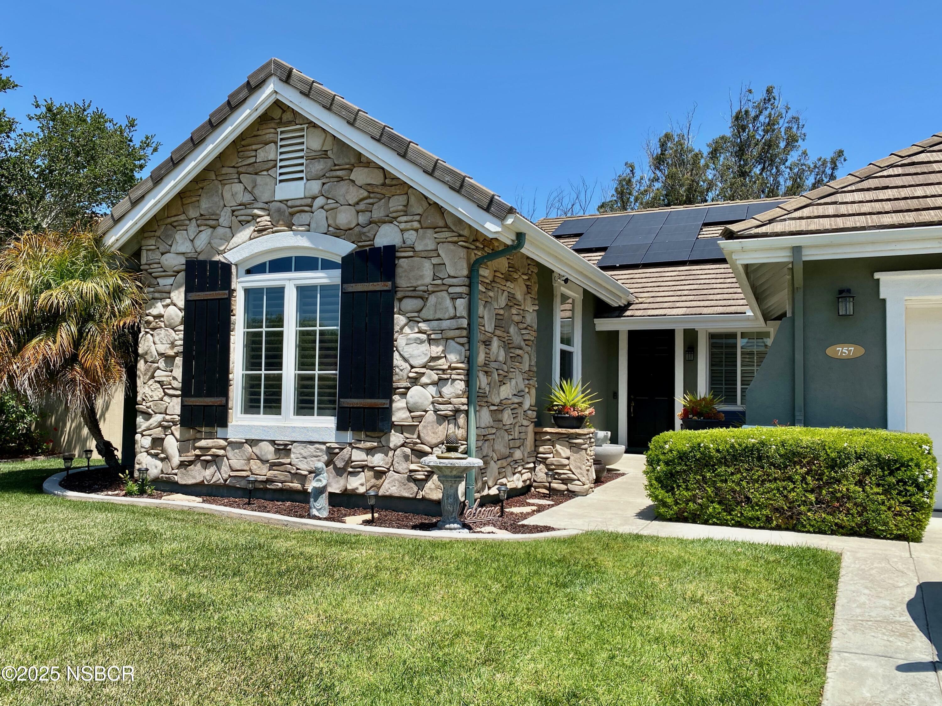 Property Photo:  757 Onstott Road  CA 93436 