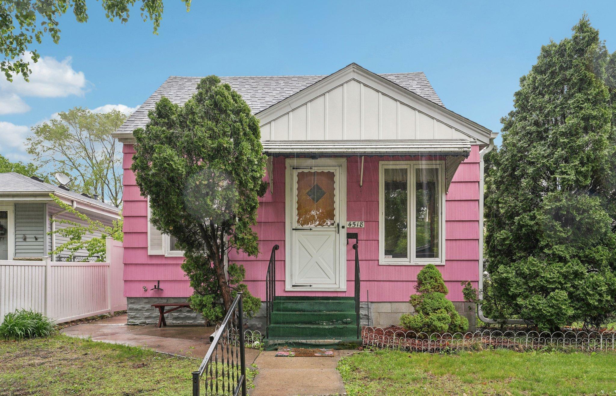 4518 Colfax Avenue N  Minneapolis MN 55412 photo