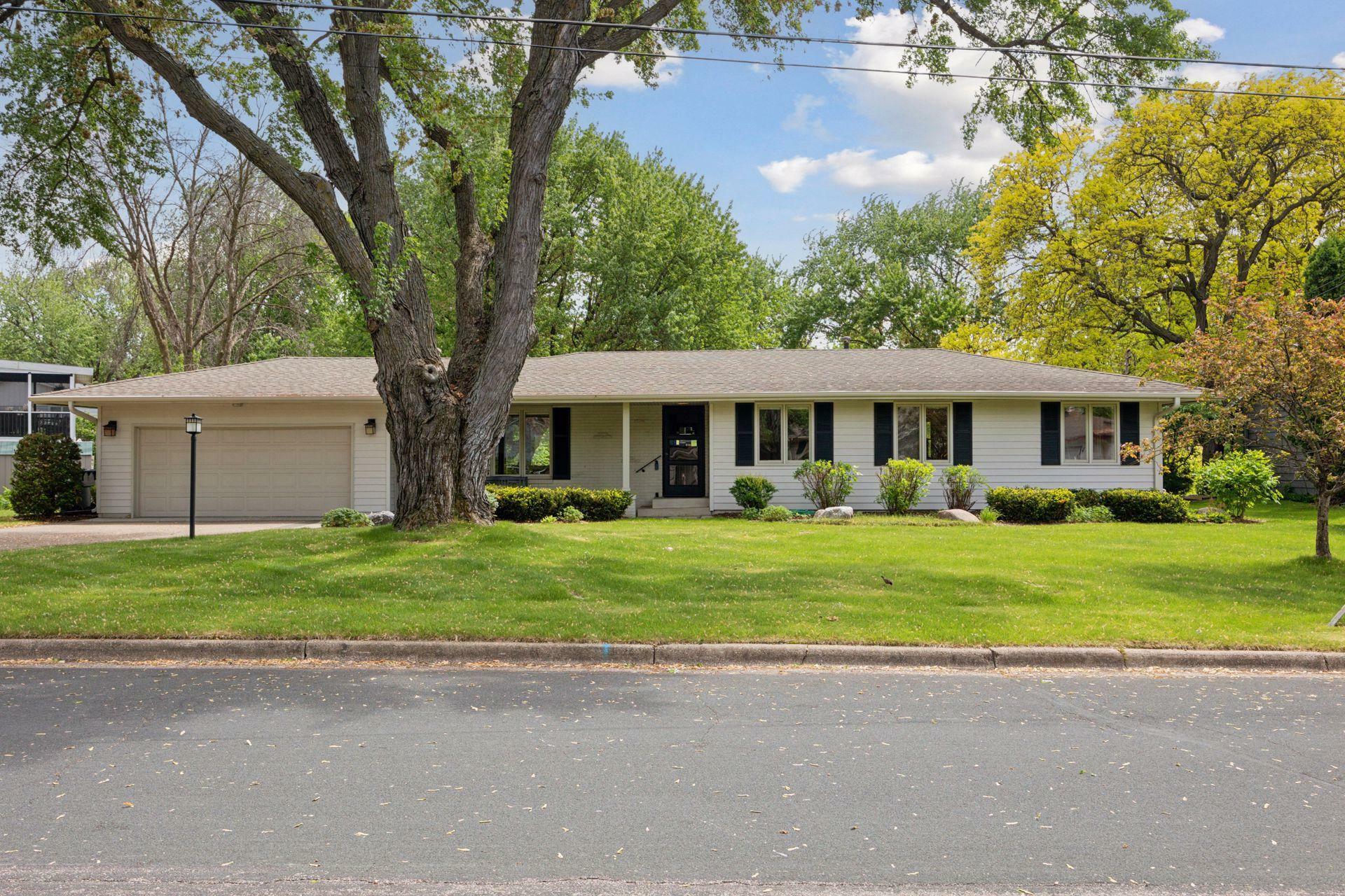 Property Photo: 2509 W 95th Street MN 55431