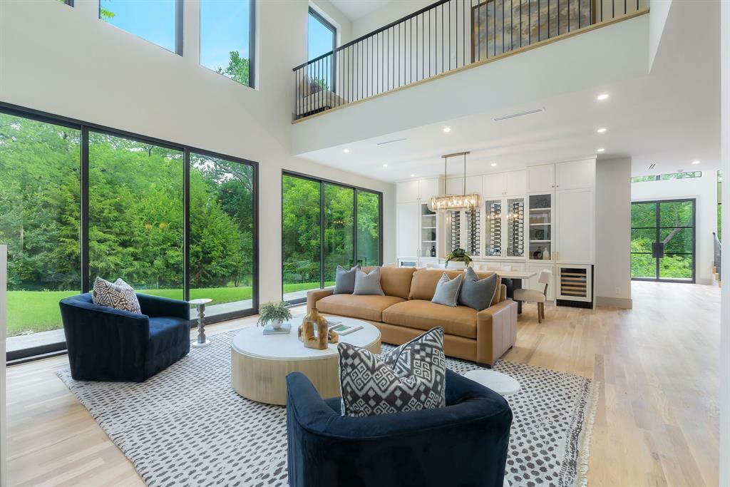 6984 Santa Barbara Drive  Dallas TX 75214 photo