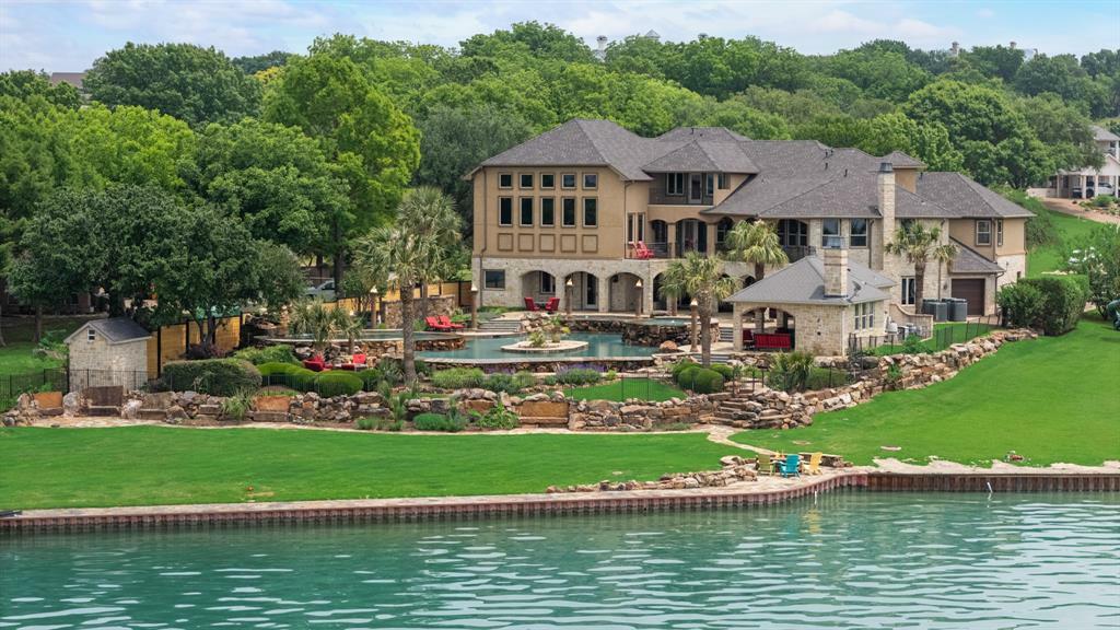 Property Photo:  1612 S Lakeshore Drive  TX 75087 