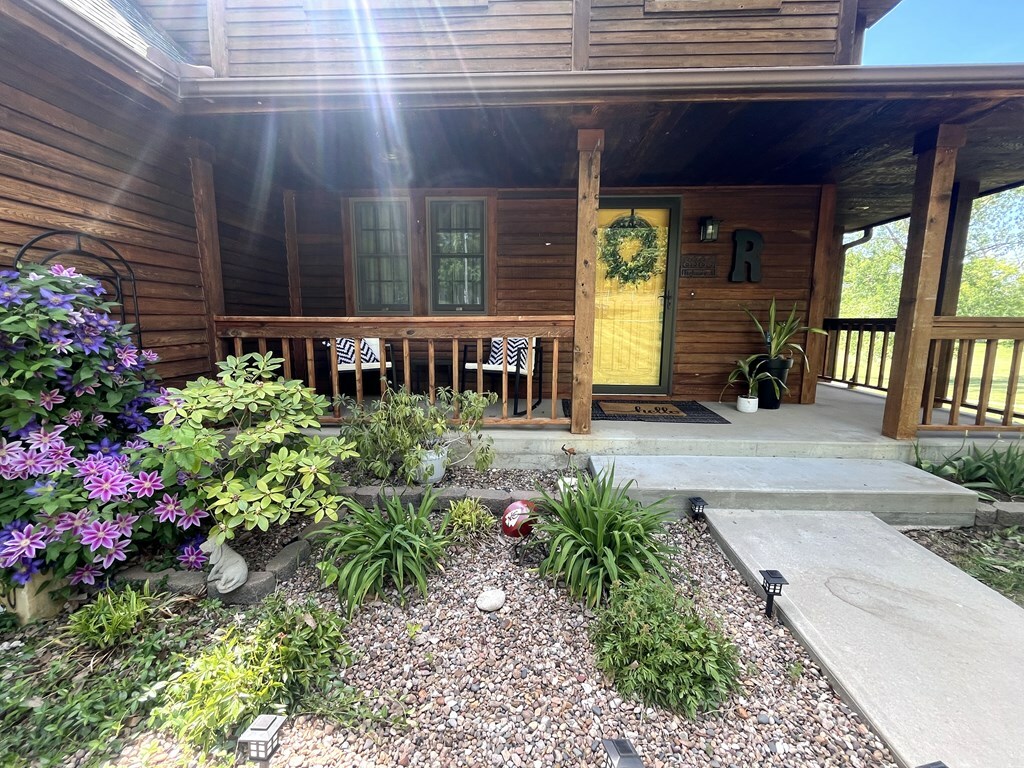 Property Photo: 8385 Highway A MO 64601