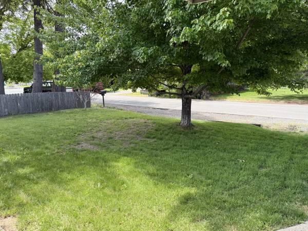 Property Photo:  1651 Alexander Lane  OR 97527 