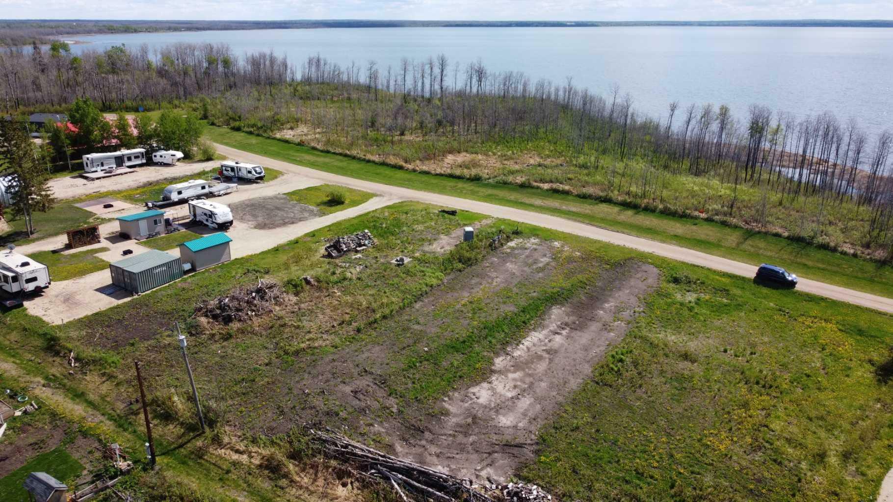 Property Photo: 71127 Rge Rd 234 117 AB T0H 3N0