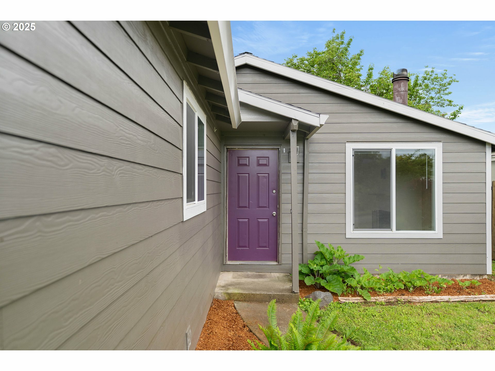 Property Photo: 3531 SE 63rd Ave OR 97206