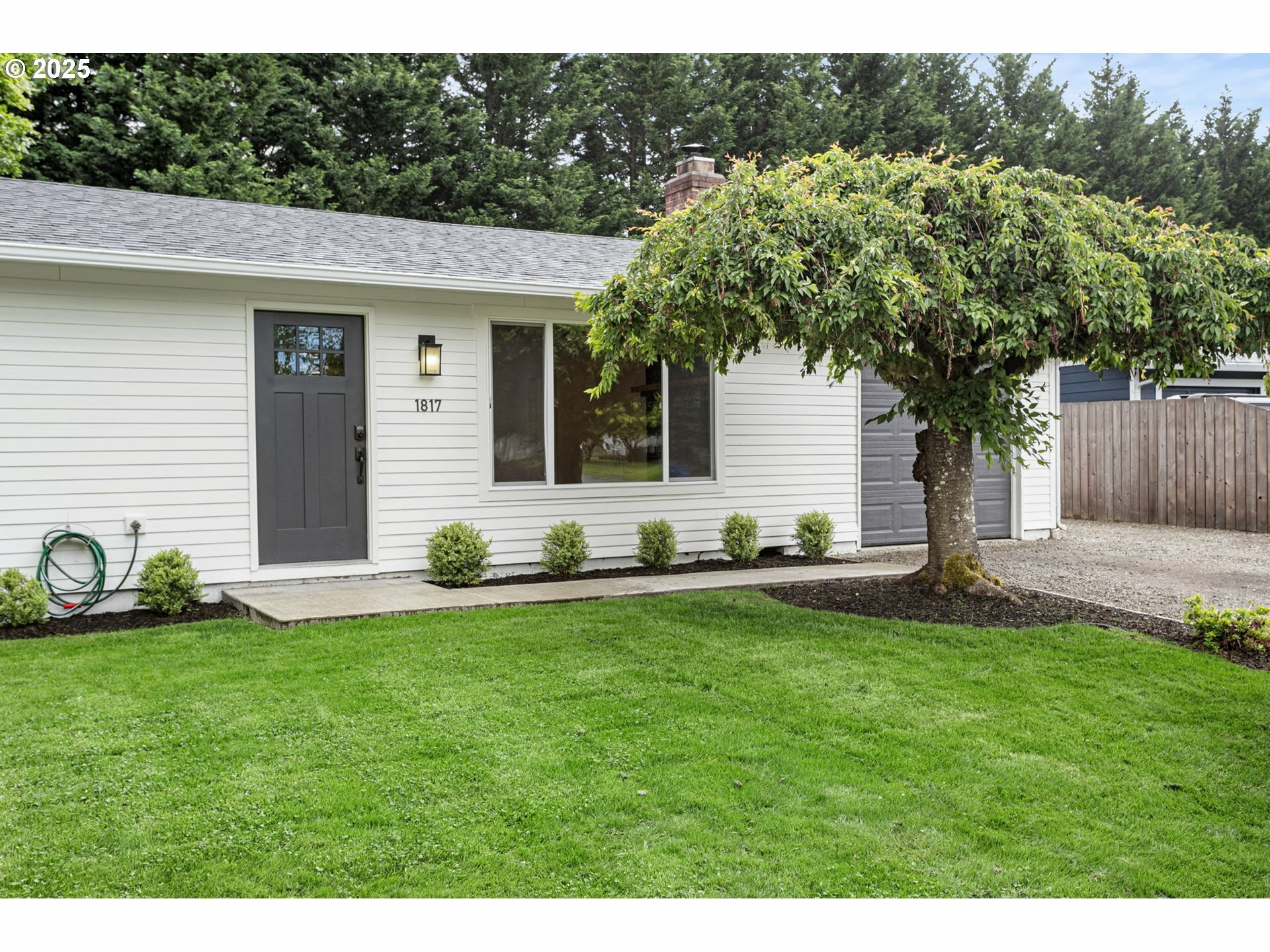 Property Photo: 1817 SW 3rd St WA 98604