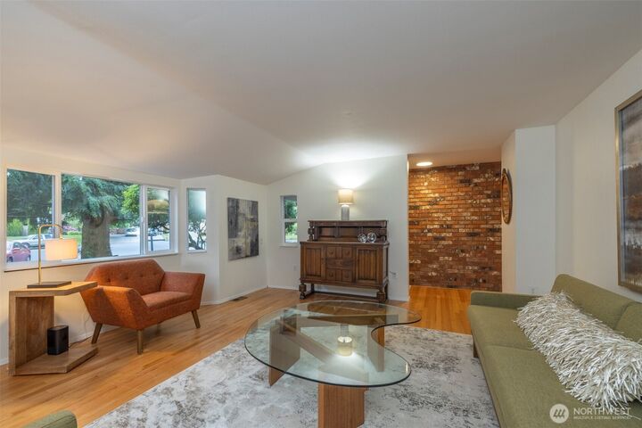 Property Photo:  12359  105th Place NE  WA 98034 