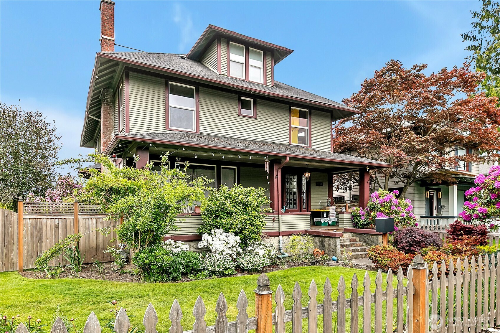 Property Photo: 2130 Virginia Avenue WA 98201