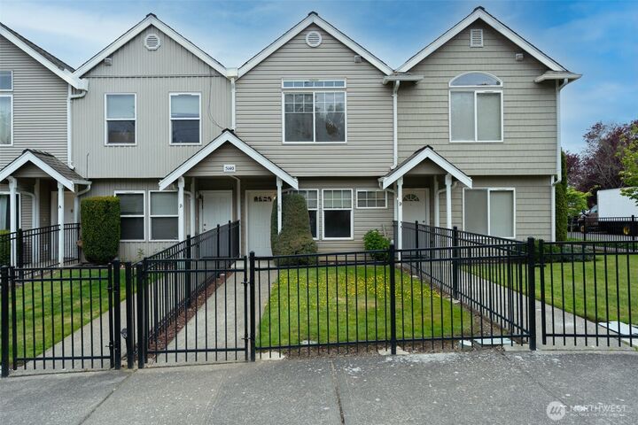 Property Photo: 5140 Browns Point Boulevard C WA 98422