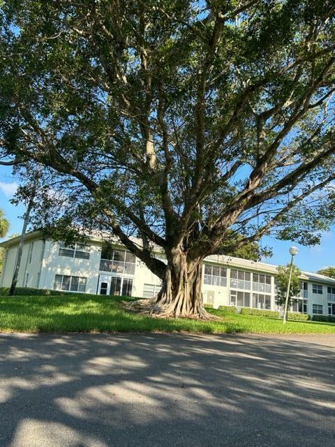 Property Photo: 1204 Bahama Bnd E1 FL 33066