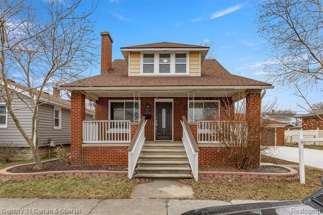 Property Photo: 1076 Lindbergh Street MI 48192