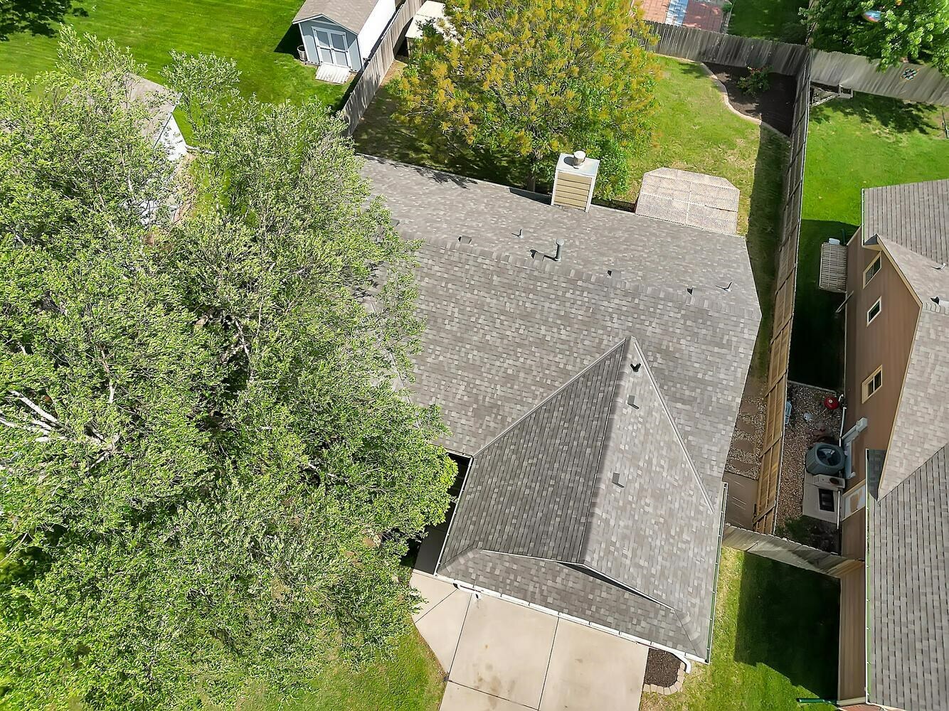 Property Photo: 9710 W Sterling St KS 67205