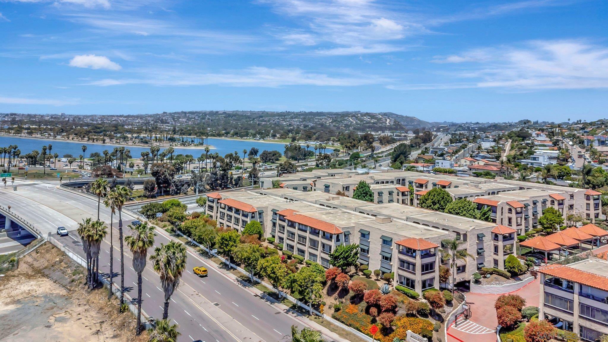 Property Photo: 2727 Morena Blvd 105 CA 92117