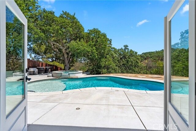 9900 Carmelita Avenue  Atascadero CA 93422 photo