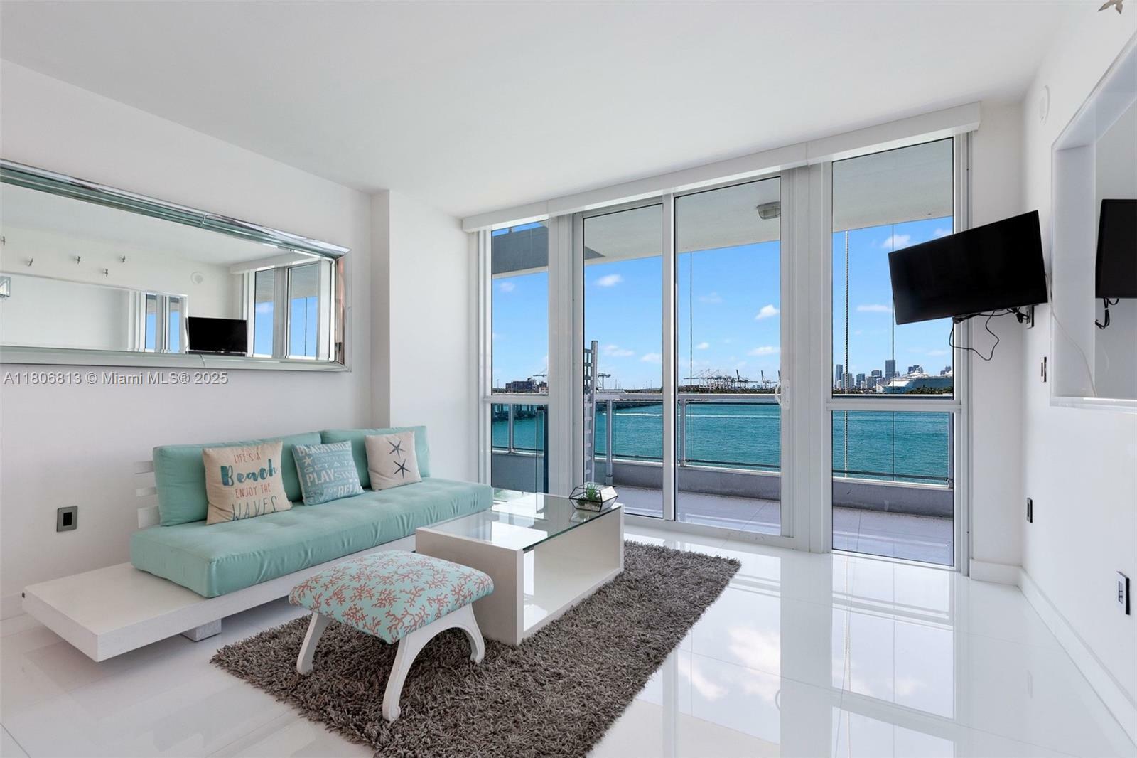 Property Photo: 540 West Ave 513 FL 33139