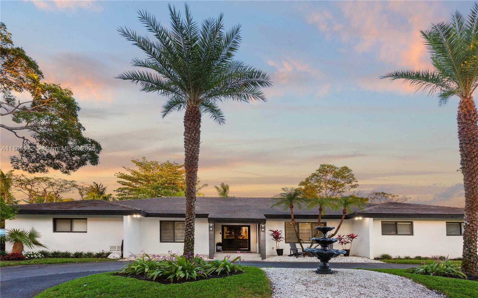 Property Photo: 13505 SW 83rd Ct FL 33156