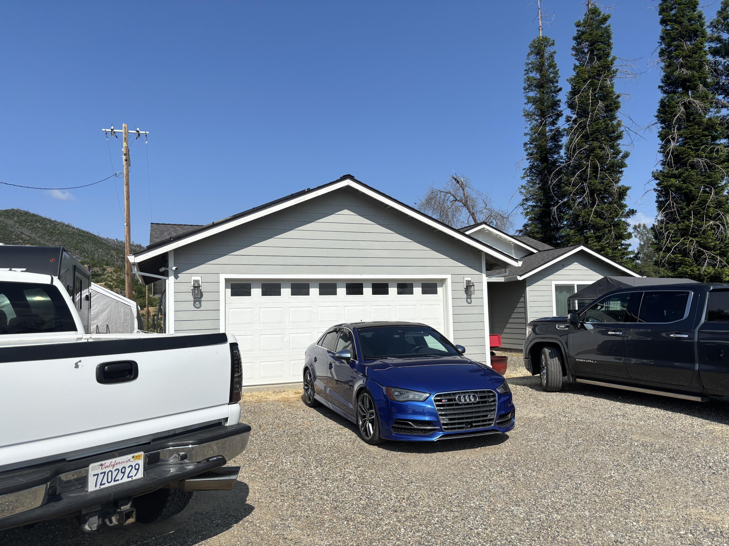 15783 Gold Mine Lane  Redding CA 96001 photo