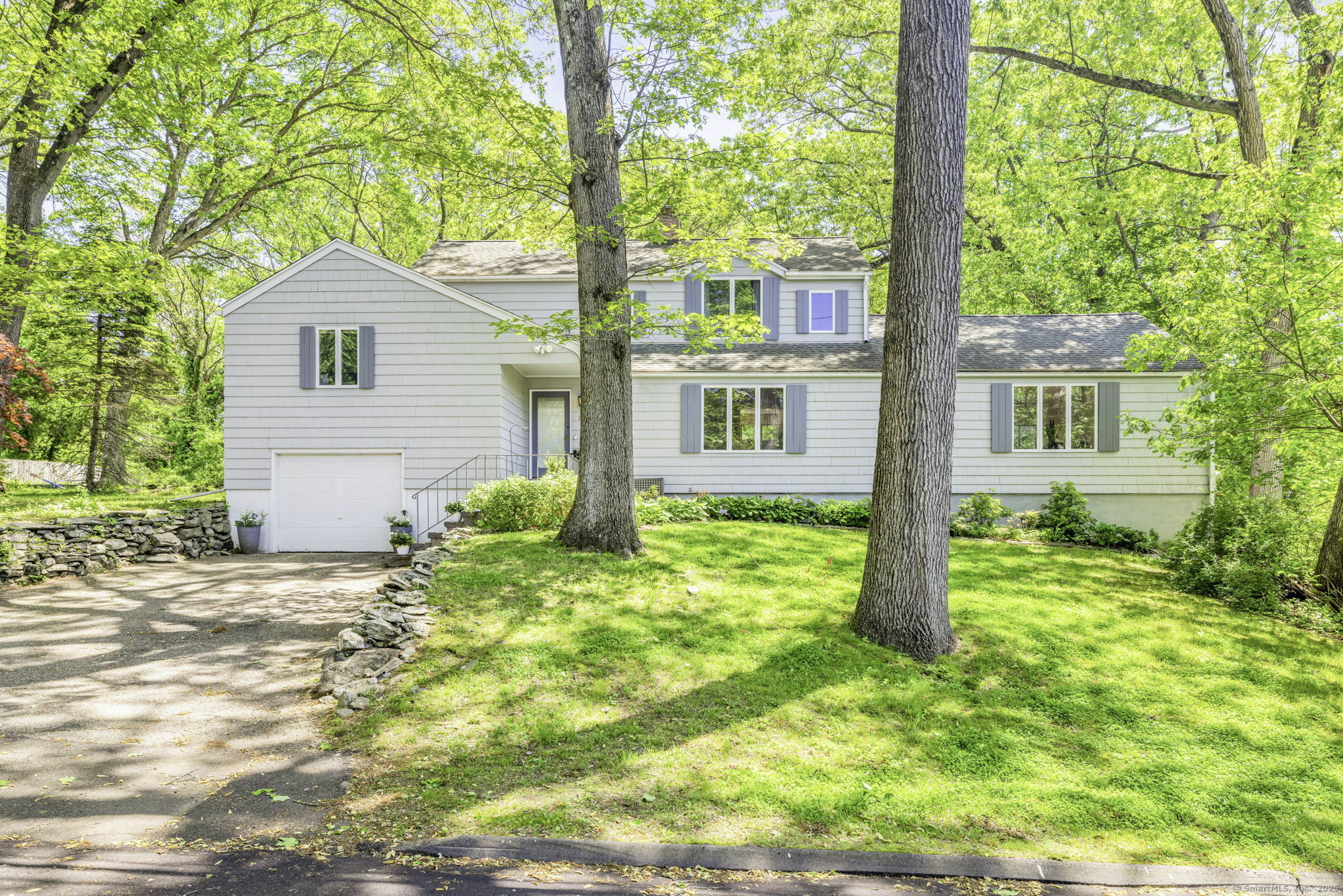 Property Photo:  39 Falmouth Road  CT 06825 