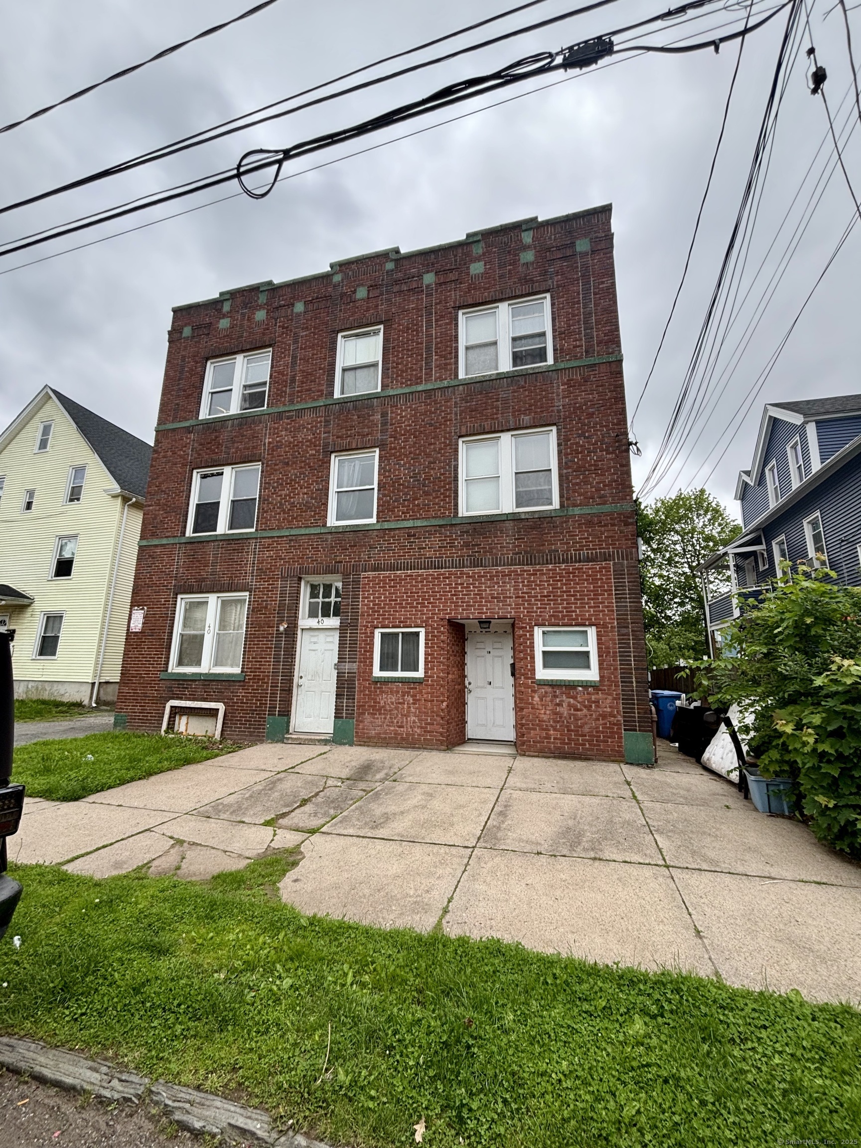 Property Photo: 40 Dewey Street CT 06051