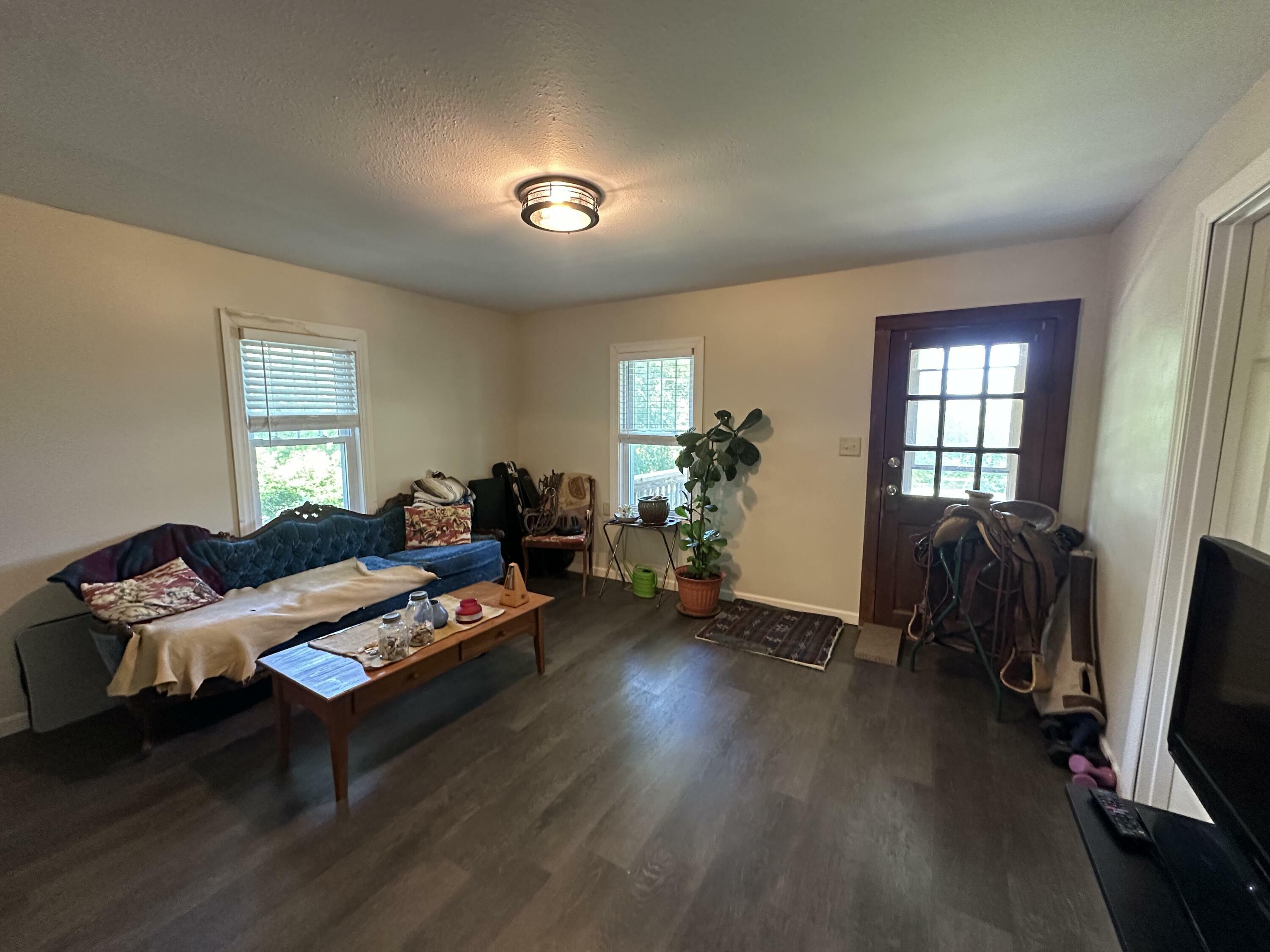 Property Photo: 9611 Co Road MO 65608